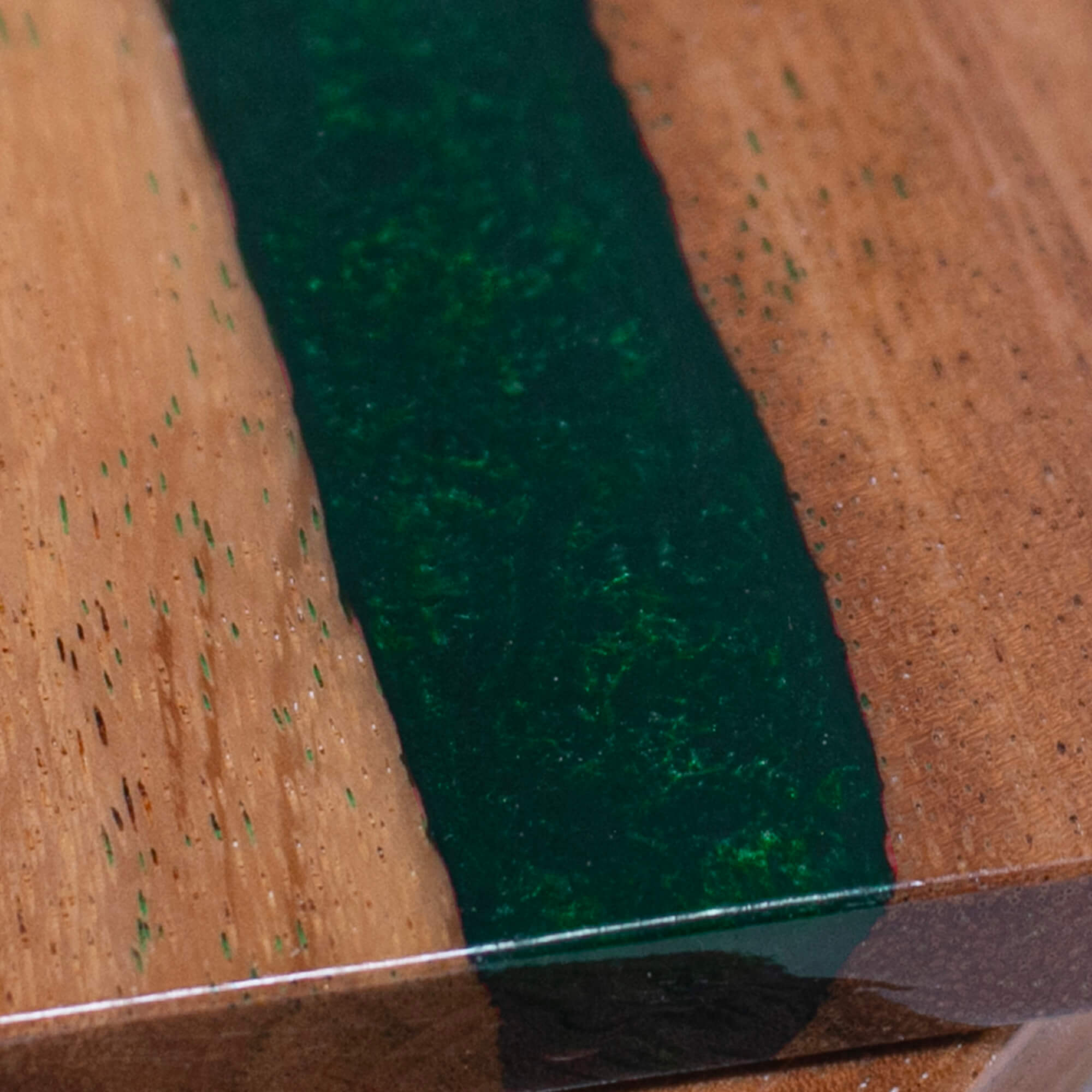 #color_ Green