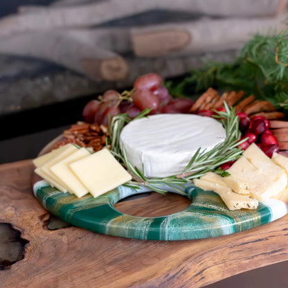 Large Round Acacia Board With Dip Holder